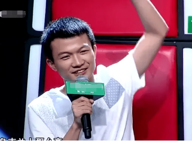 与出道前相比,周深的颜值"蜕变",从路人变成了小帅哥