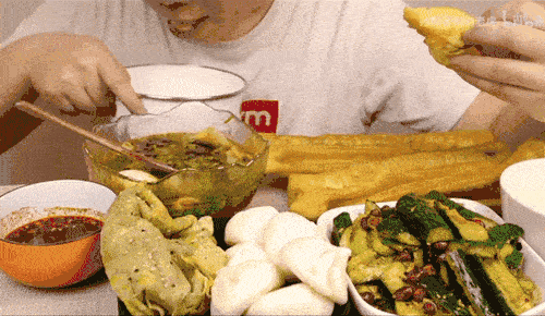 42ad554c8b8b423d9818d5e8b8cd73b9.gif