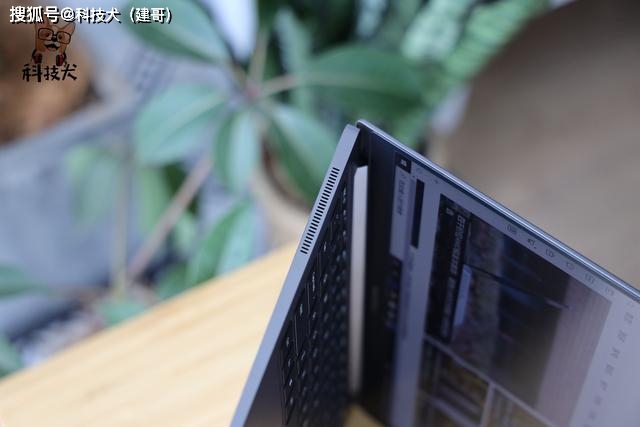 观点评论|轻薄笔记本如何选择？RedmiBook Air 13 对比 苹果MacBook Air