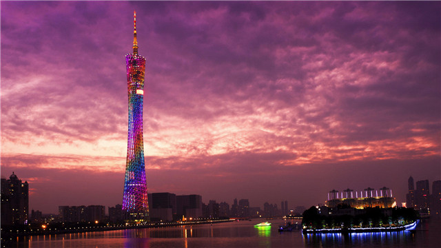 广州都市地标建筑,夜晚更加闪耀夺人,还有“空中花园”美称-搜狐大视野-搜狐新闻