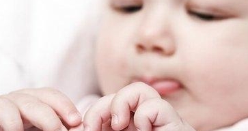 孩子|宝宝的指甲会“说话”, 遇到这4种状况不能忽视, 宝妈来看看!