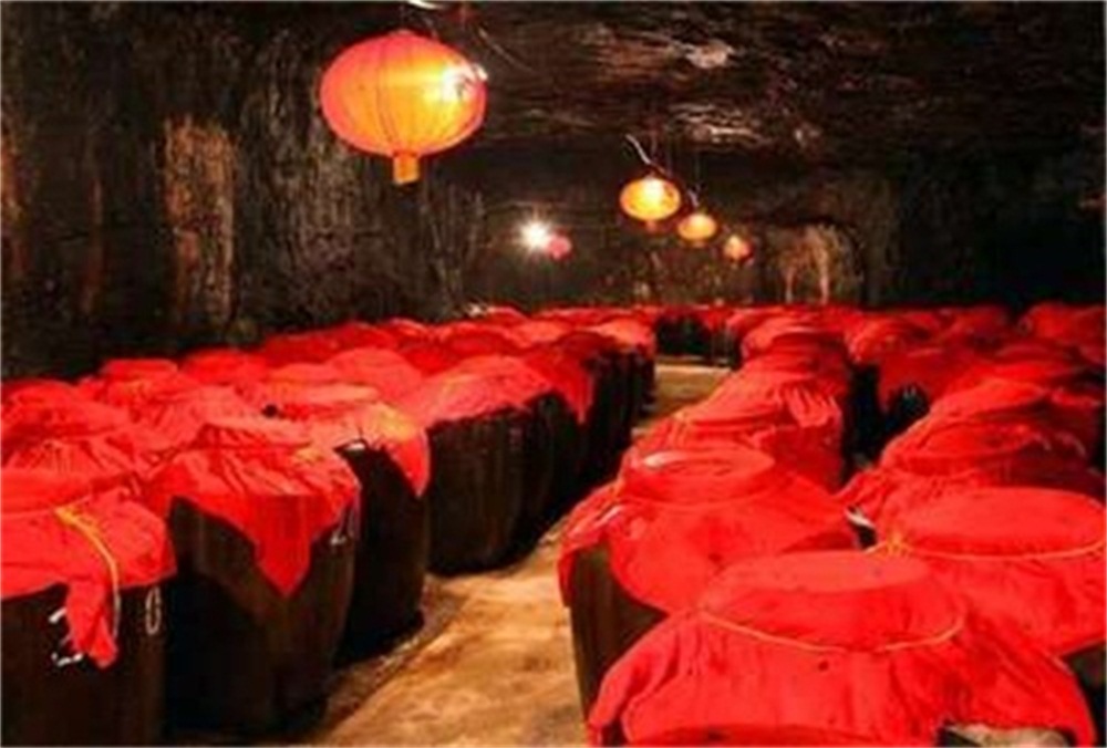 酿酒|酿酒工艺：白酒的香气与香型有什么关系？