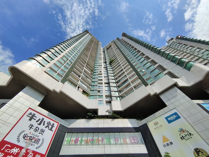 手机|iQOO 5详细评测：超快闪充加持的真性能旗舰