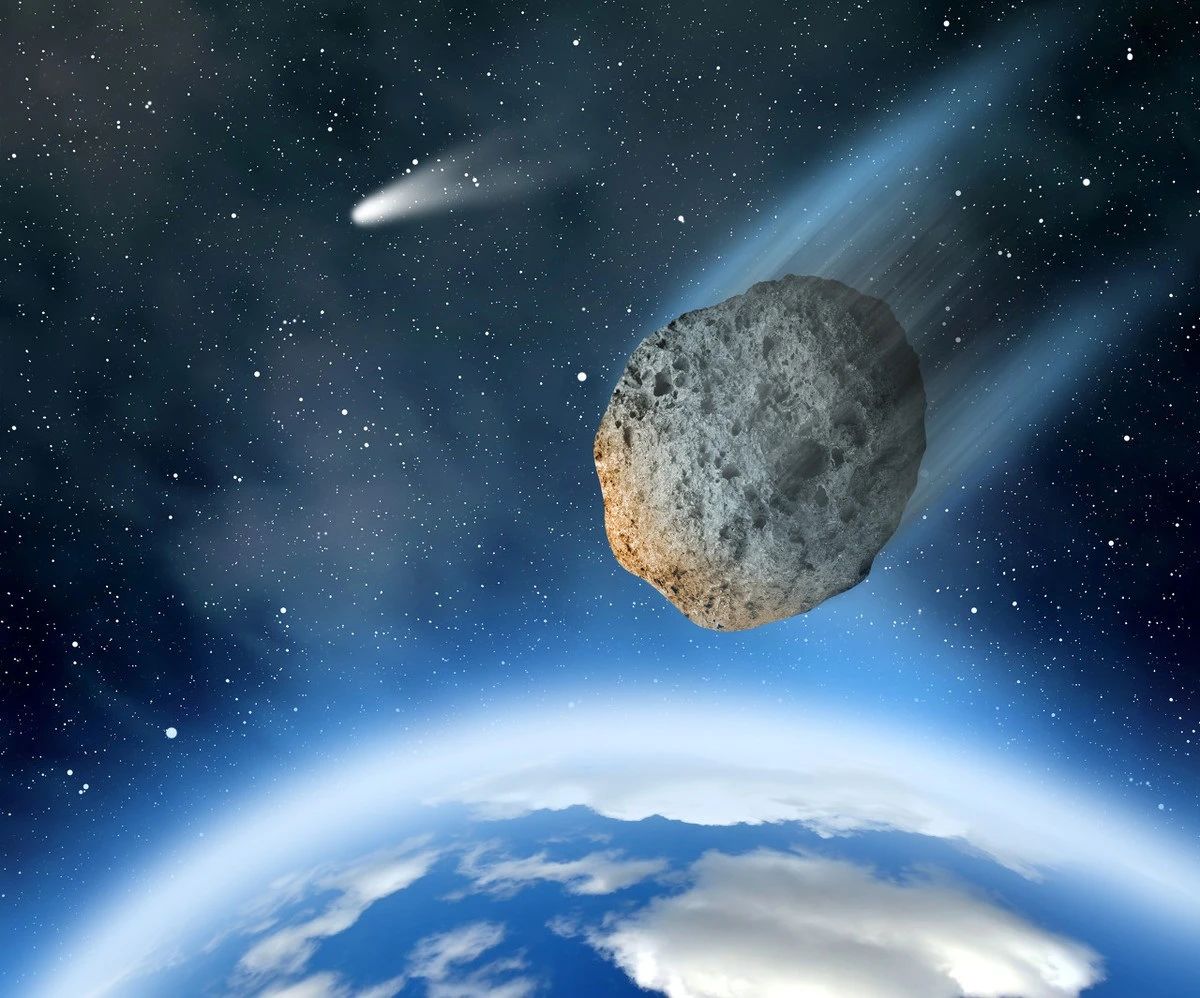 高度2950公里小行星2020qg飞掠南太平洋上空创造最近纪录