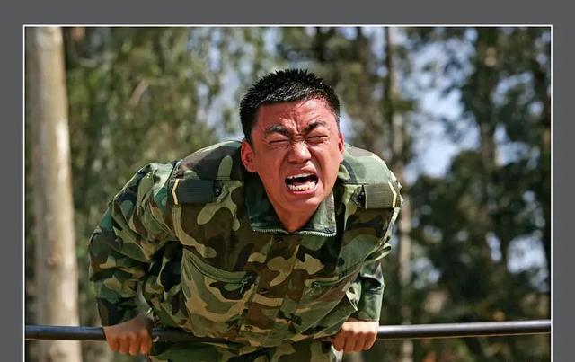 怎么开始练武 21536726a265470c844b1d319a625889.jpeg