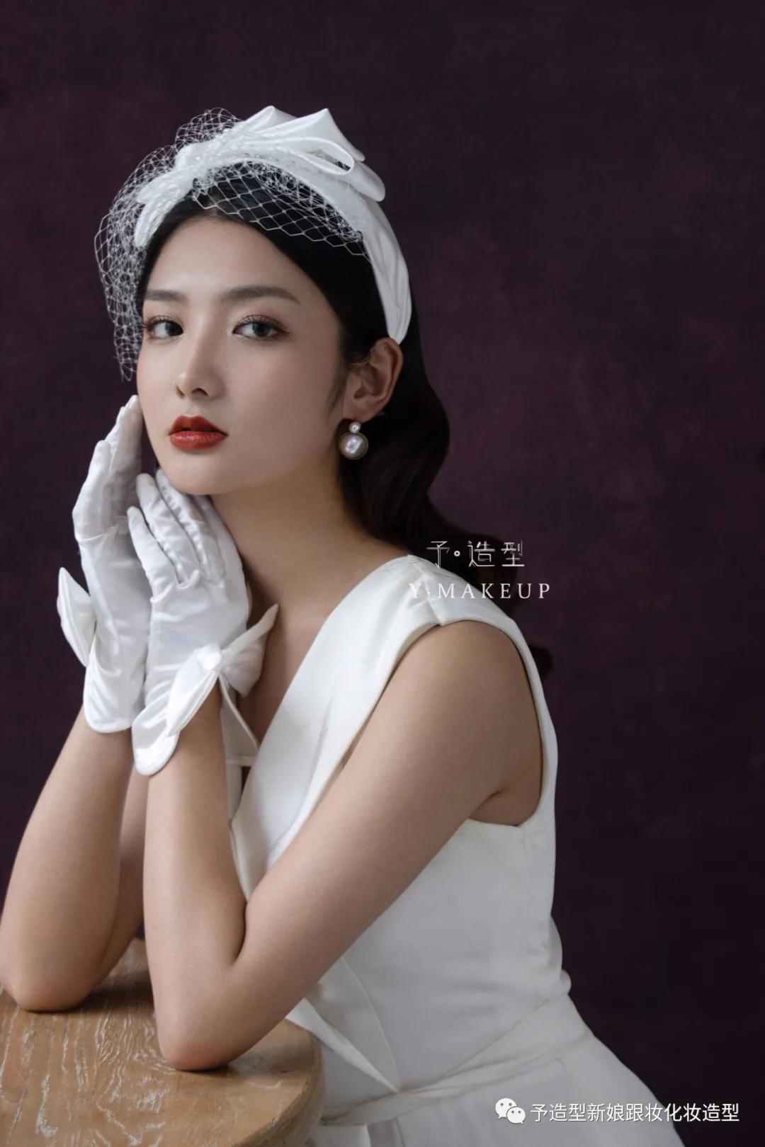 欧美女王:霸气女王,hold住全场的个性妆容