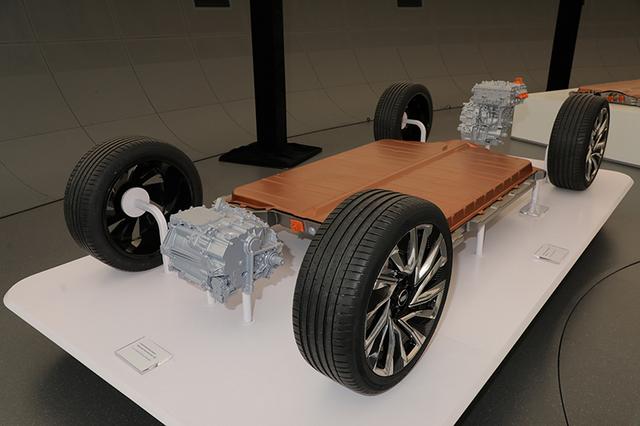 Cruise|通用的豪横：5年内投200亿美元、推9款电动车