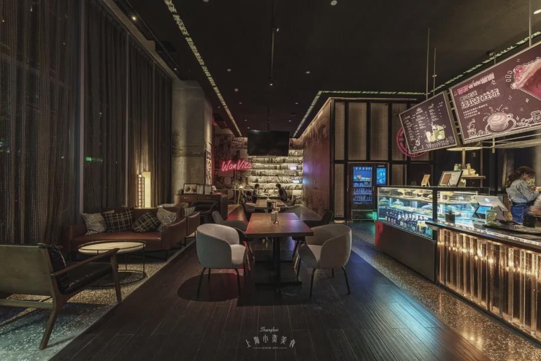 赛博|24H不打烊，赛博朋克复合咖啡空间太时髦！