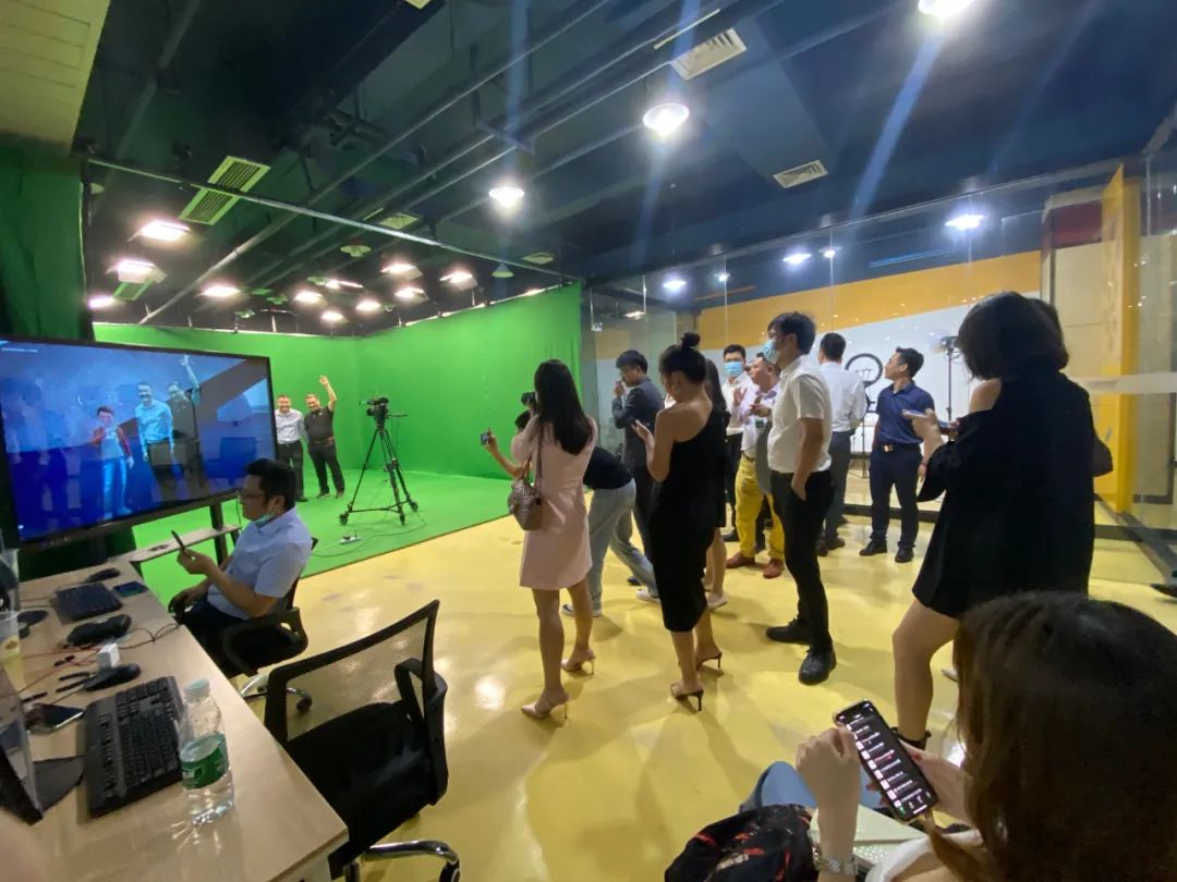 知乎上那些未被戳破的表演真相