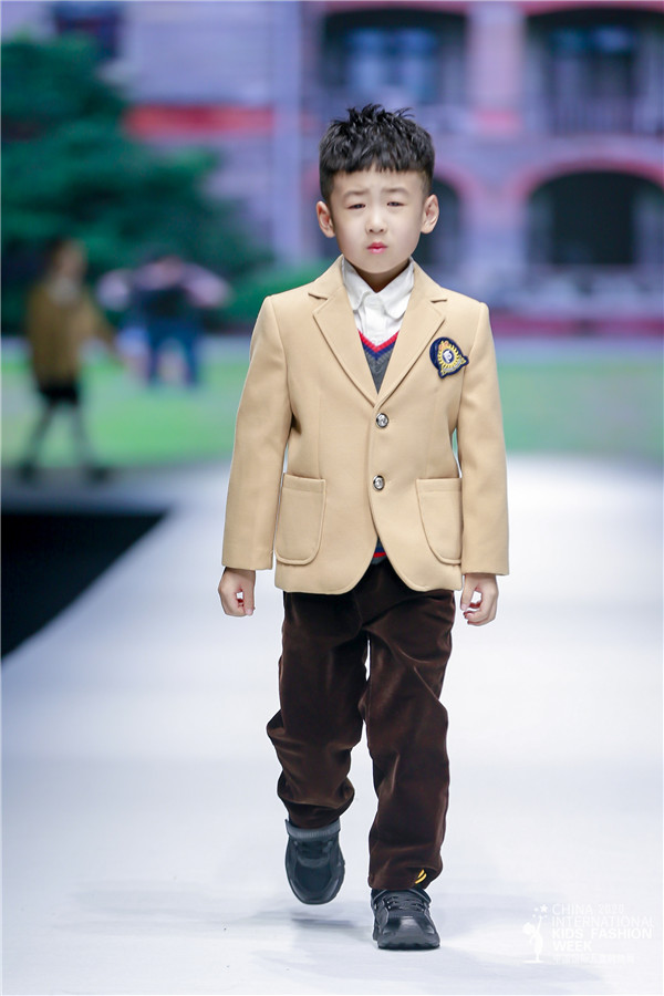 时尚|中国石狮 精彩演绎2020中国国际儿童时尚周 展示校服产业的新高度