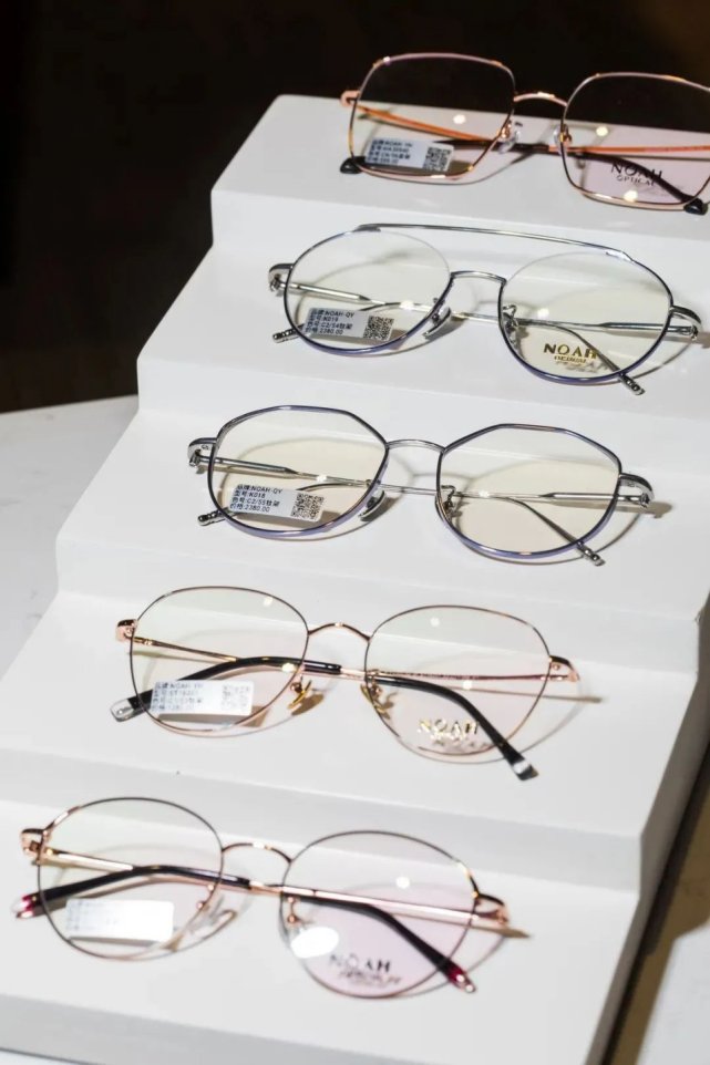 眼镜|正佳高空眼镜博览馆，1000+款网红镜框任选！