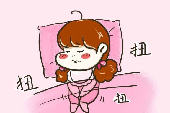 张姐|妈妈红着脸批评，医生的话却让她自责4岁女儿夜里爱“夹腿”