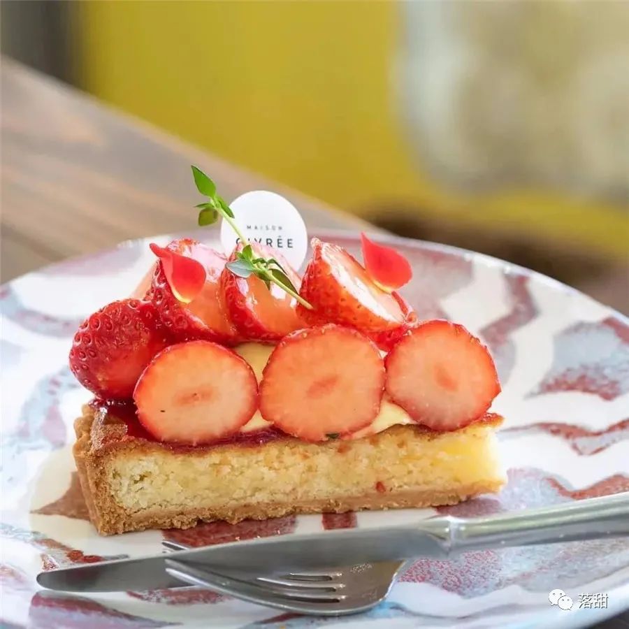 杂谈|杂谈 | 你会不会在乎：盘子和甜品配不配？