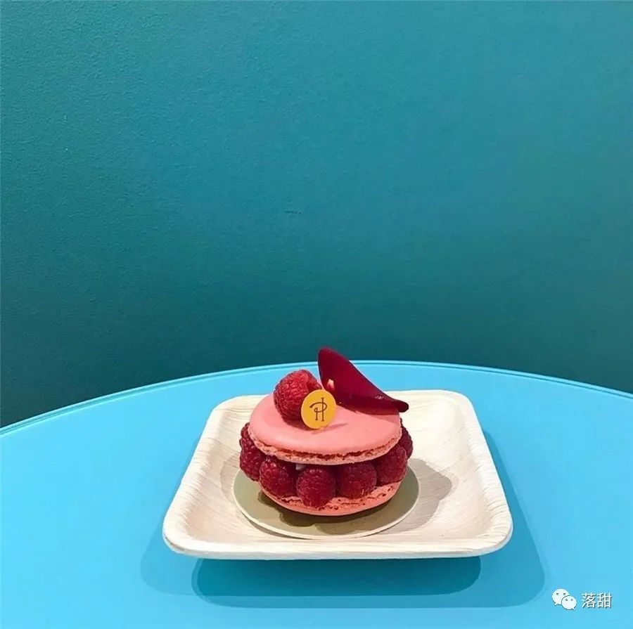 杂谈|杂谈 | 你会不会在乎：盘子和甜品配不配？