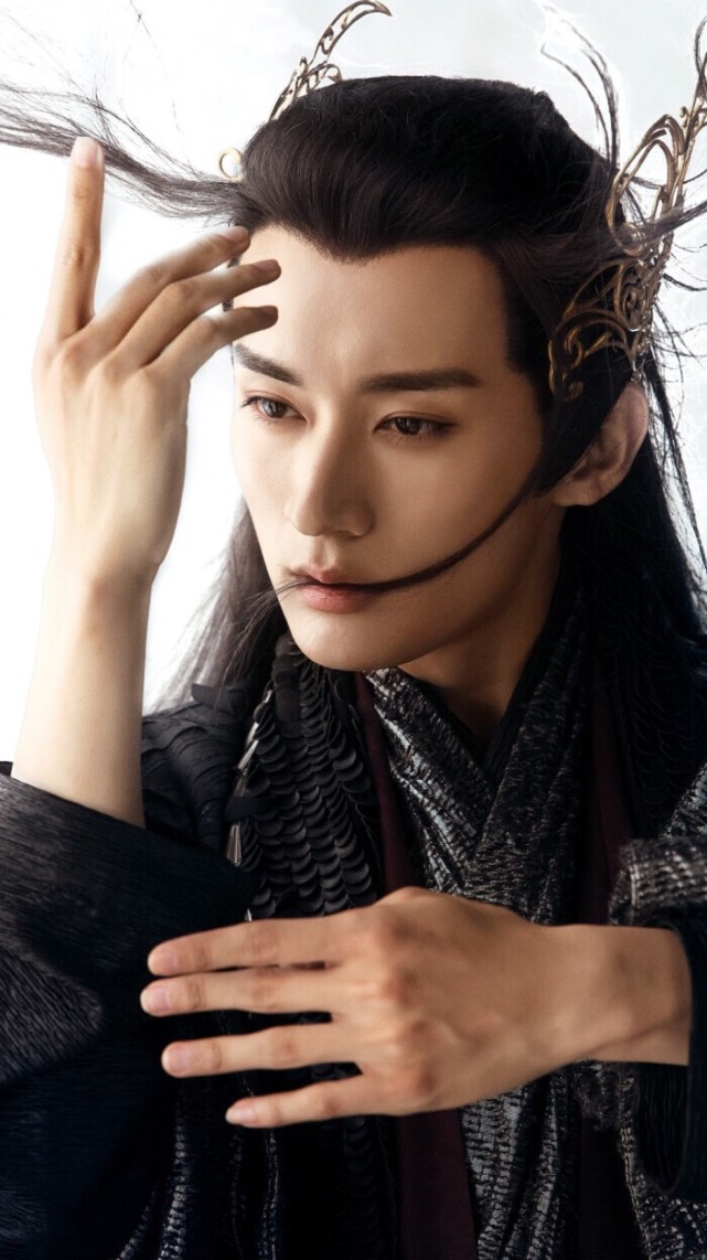 琉璃|原创如果电影《花千骨》的白子画，让《琉璃》中他出演，感觉也太合适