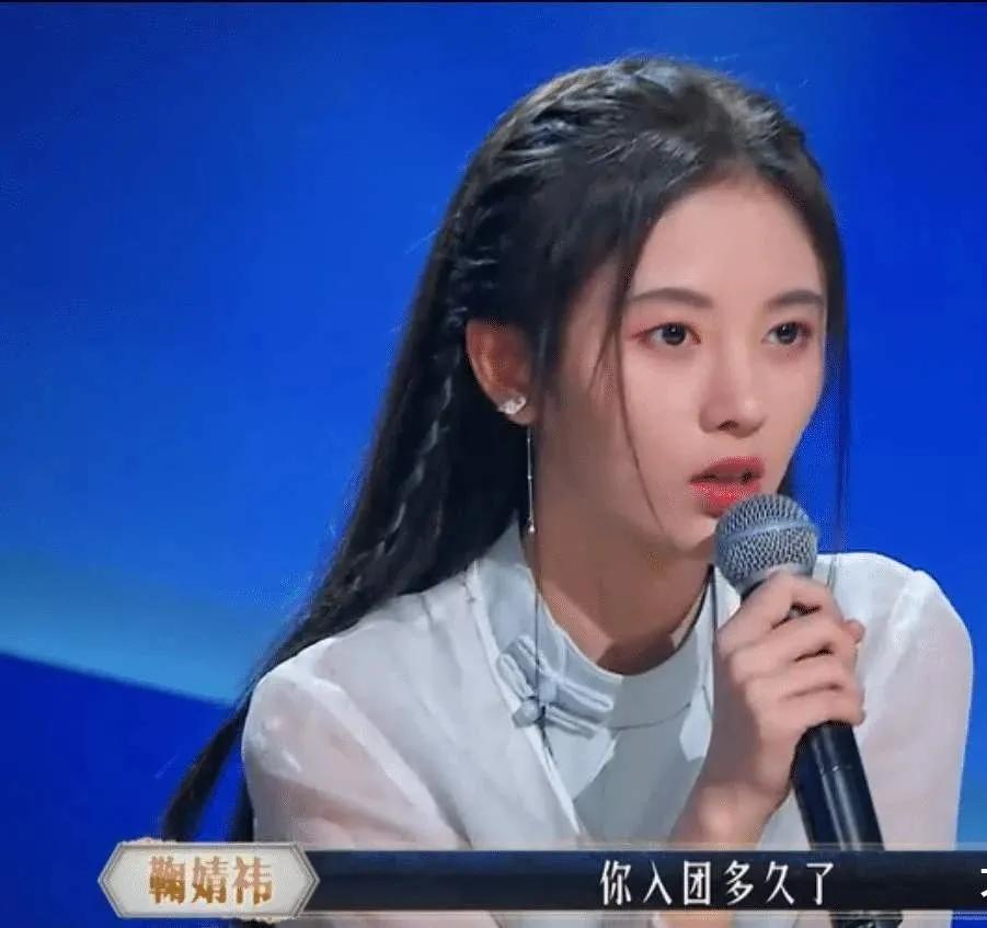 刘海|当毛发都在伪造的鞠婧祎失去刘海，场面瞬间窒息！