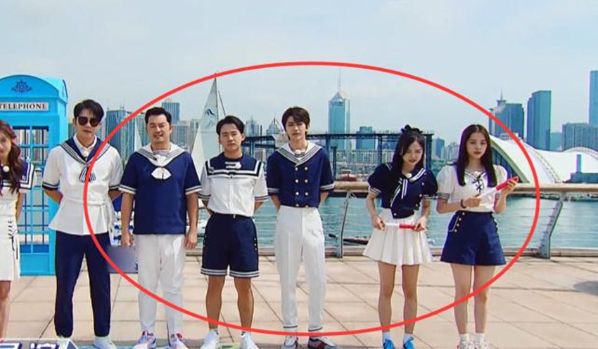 吴宣|原创吴宣仪节目里不知道站那里，有谁注意到欧阳娜娜的举动？暴露情商