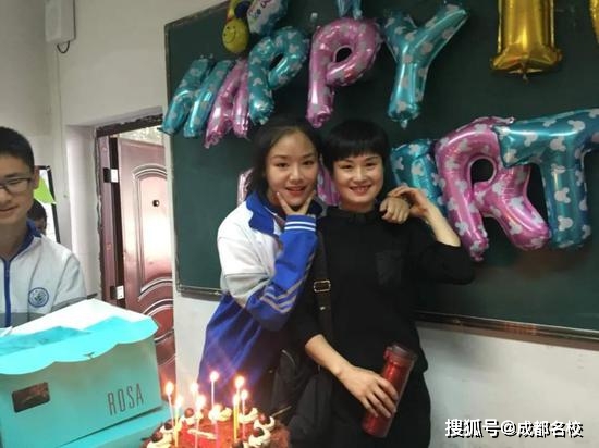 文化|从成都二十中到清华大学，这个女孩，叫赵子炎。