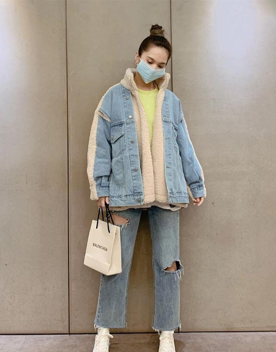 牛仔外套配什么裤子女童 6feba8e0c2164633a02c98d3fa5851bd.jpeg