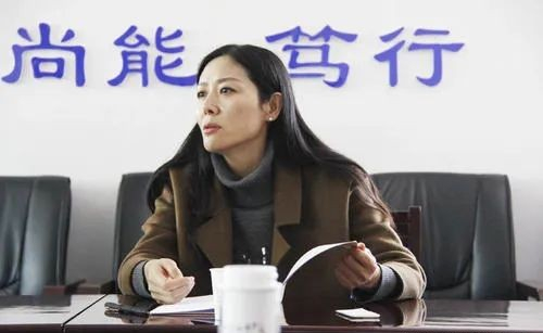 姜保红|美女副市长与市委书记同日双开，受贿细节被公开，曾用权色换职权