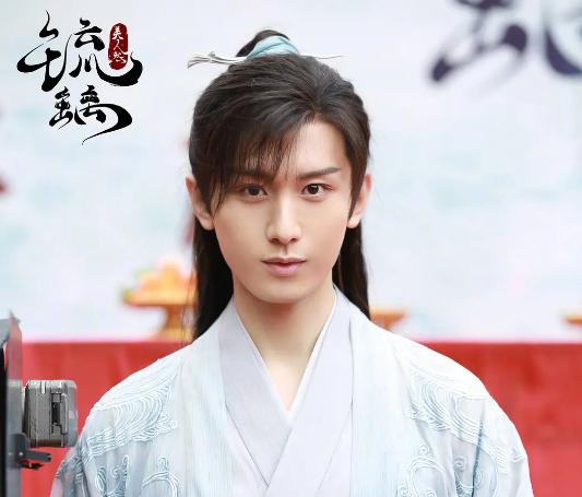 剧中|原创《琉璃》撞脸合集:璇玑神似古装最丑男主,男配像是杨子亲兄弟