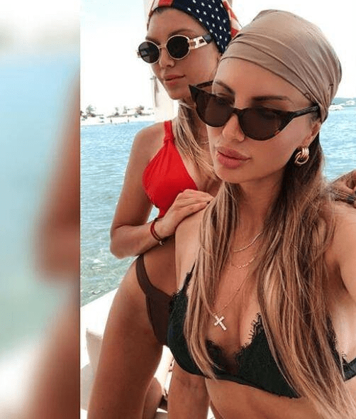 快船|祖巴茨加油！未婚妻穿快船T恤助阵，颜值在线，她的职业是模特