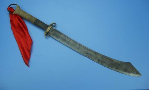 原创抗日时,大砍刀真能一刀劈断日军刺刀吗?看它的材质和尺寸