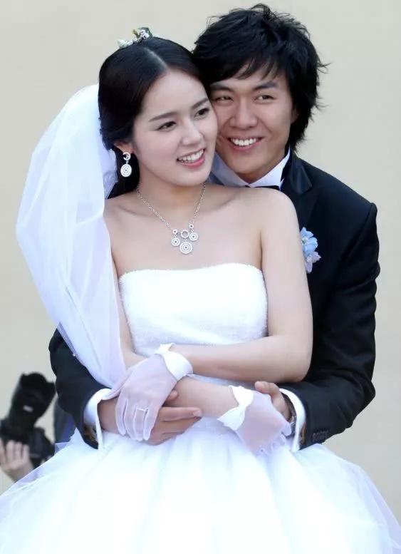 当红女星嫁十八线演员,结婚13天遭遇断指流产