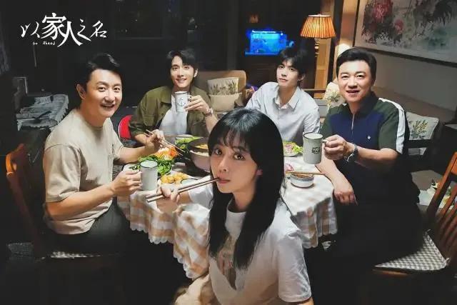 少女|大龄女星状态似少女，持续扮演学生，甚至扮演儿童的必杀技！