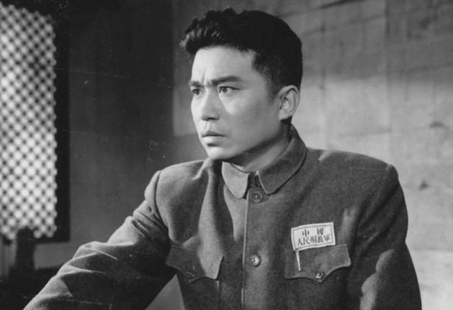 原创《南征北战:新中国第一部军事电影,1952年唯一准拍影片