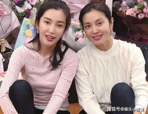 王京花的儿子叫什么名字啊 19ee75c1362b402cb2d83c9c49341822.jpeg