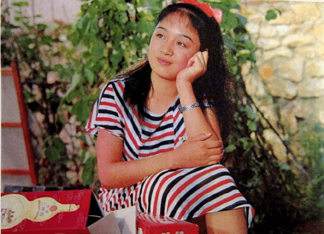 五朵金花|原创人生不易！跟巩俐并称“五朵金花”，爆红过也曾穷到靠一毛钱度日