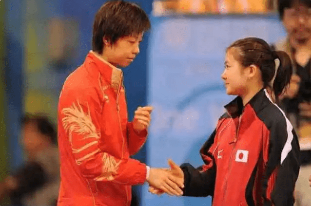 福原爱江宏杰第一次说话 f60e0da2ed9341e1ba535005a8fbcb52.png