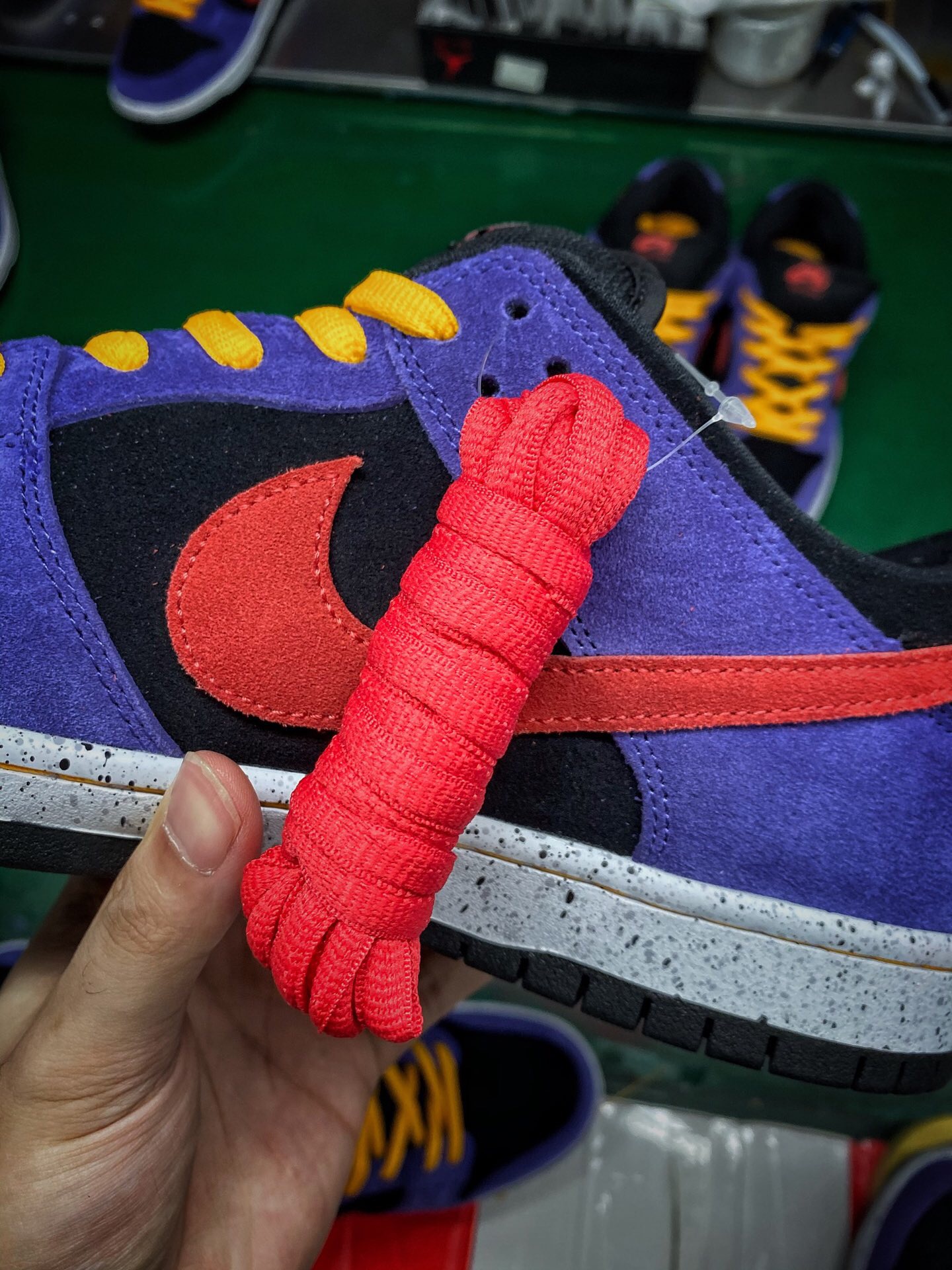 Nike|Dunk和《铁甲小宝》的联名款？蝎子莱莱配色来袭，回忆满满