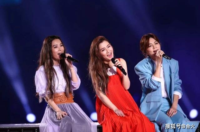 问题|原创任家萱自曝声音出问题，四处寻医无果！要办流水席纪念烧伤十年