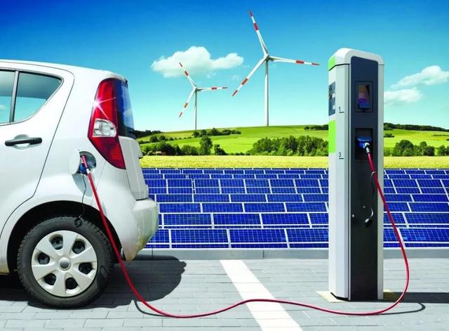 比亚迪|每次三元电车自燃，都是在给刀片电池做宣传