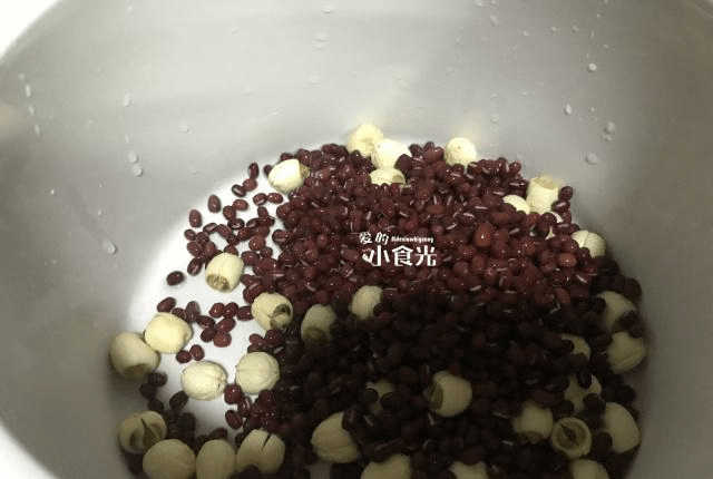 红豆和什么一起搭配打糊好 47b50d8c68704eb6ac0a419c4d0e7fb7.png