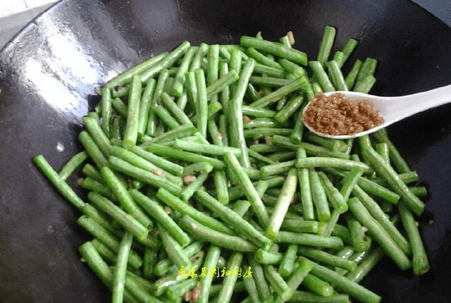 在家怎么做豆角好吃 97e3cc330fa6413383ef8ab879d0e31b.png