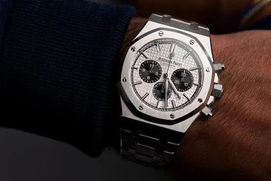 什么|30岁男人戴什么表，高级、实用有档次？