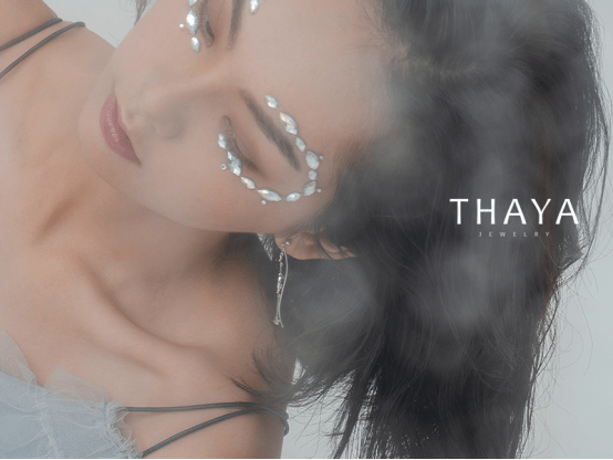 女性|花芽拍了拍你,并说:你爱自己的样子真的很美