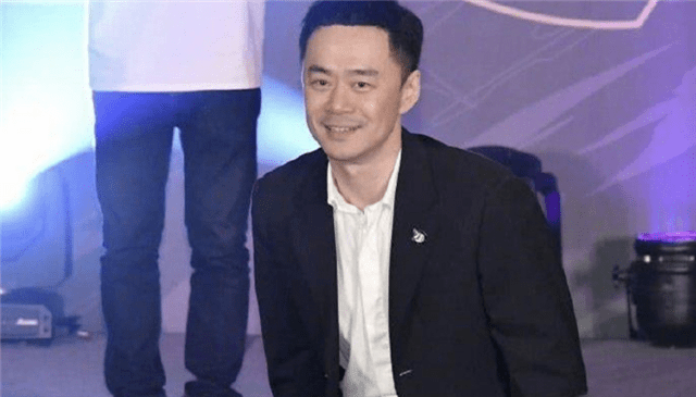 张承中求婚新女友尹馨,获前妻Selina公开祝福