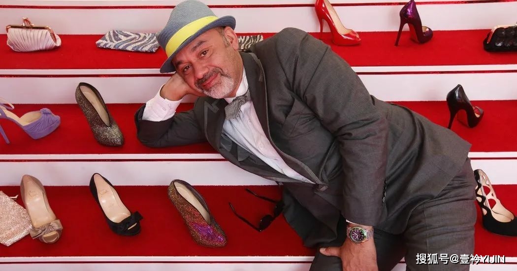 来源|不会打鸣的脱衣舞娘不是好Rapper!卡老师的入党申请书我们已经收到了,Skrr~