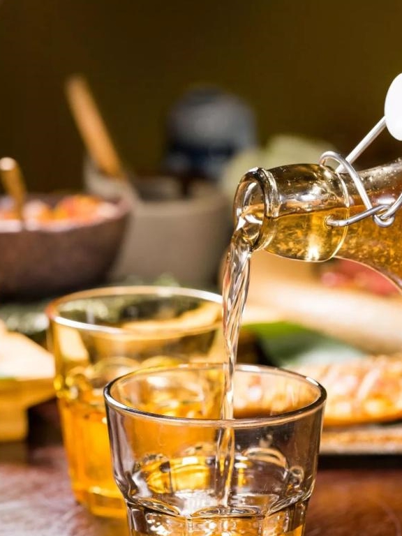 怎么快速醒酒啤酒 0912fe96fc924dc8835134468be7aa44.jpeg