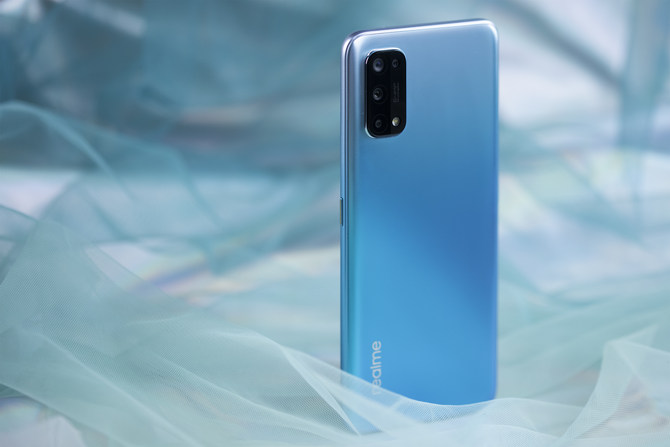 视频|realme真我X7测评：最便宜的65W超级闪充手机