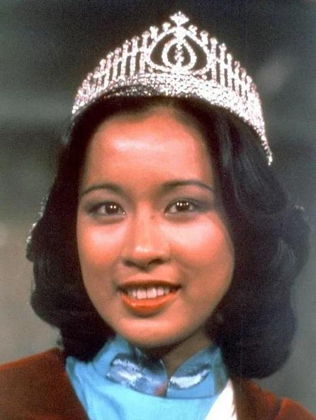 地气|平民港姐桂冠价格接地气，无赞助变“史上最便宜”，最贵还是这顶