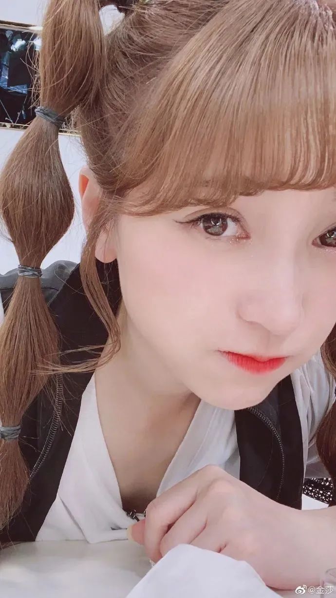 绿茶|节目自曝想当绿茶？她低调十年再度翻红挑战新角色...