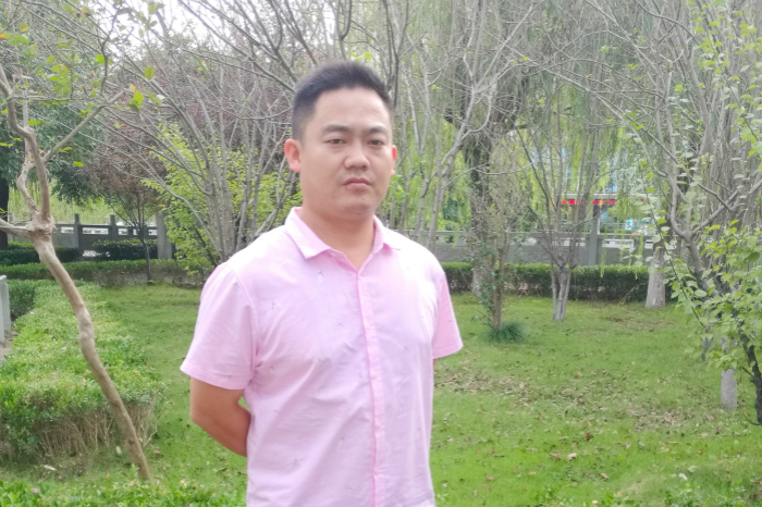 教育|安庆皖江中等专业学校两位教师获县级表彰