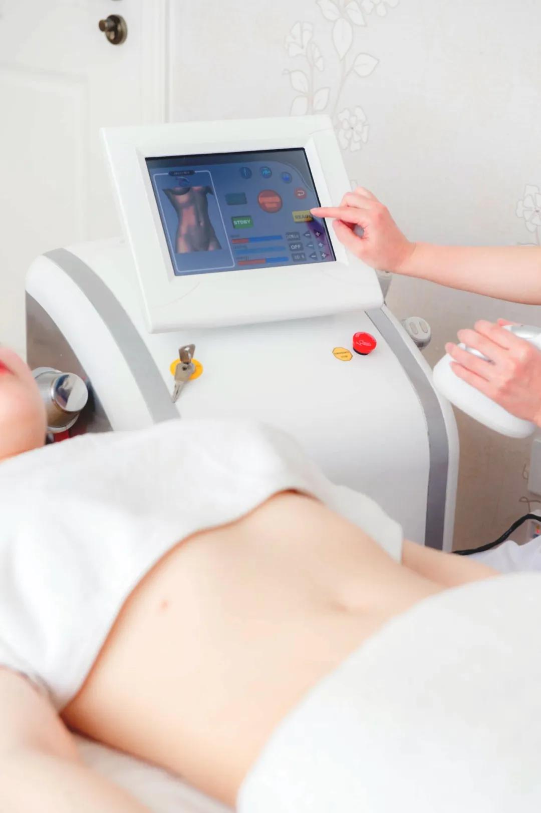 编辑|躺着瘦!来这家魔都开了13年「全五星修身店」Get小蛮腰!