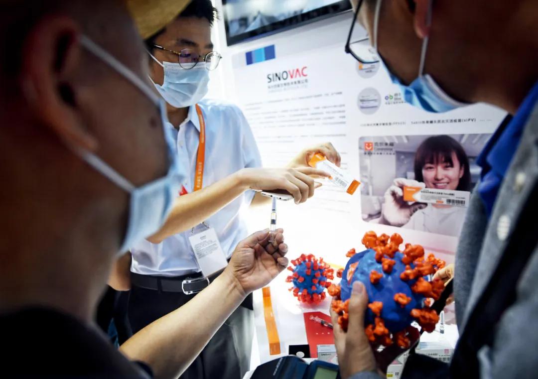 疫苗|“抢单”新冠疫苗：全球公平与安全