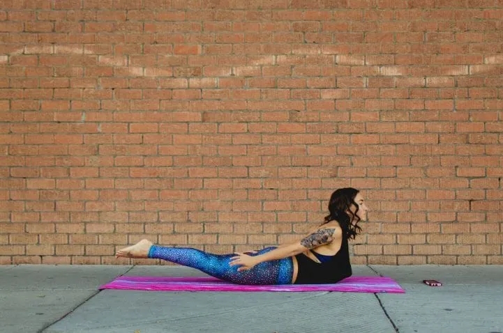 身体|学会九个瑜伽动作，减脂瘦身不是问题，形象更突出，身材更加曼妙有型